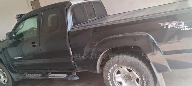 Toyota Tacoma 2012 Black
