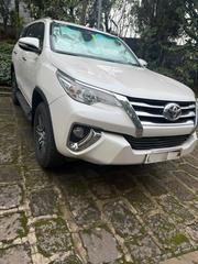 Toyota Fortuner 2017 White for sale