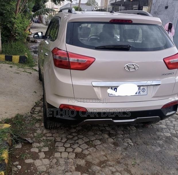 Hyundai Creta 2018 Beige