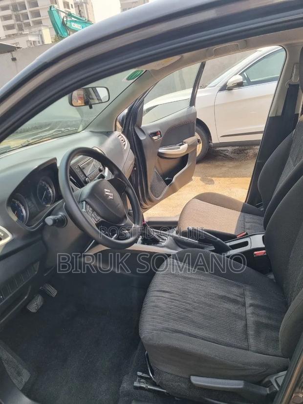 Suzuki Baleno 2016 Gray