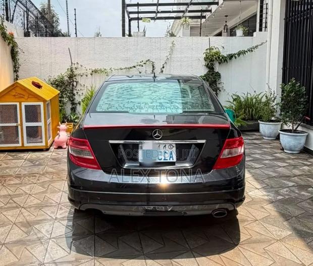 Mercedes-Benz C180 2008 Black
