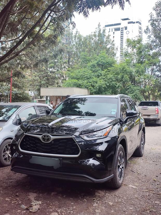 Toyota Highlander 2025 Black