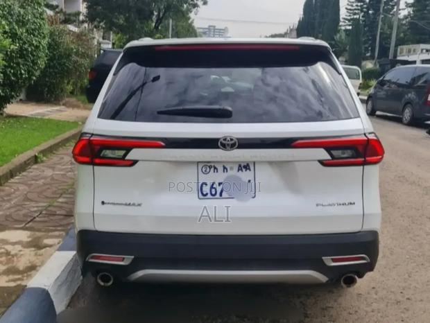 Toyota Grand Highlander 2025 White
