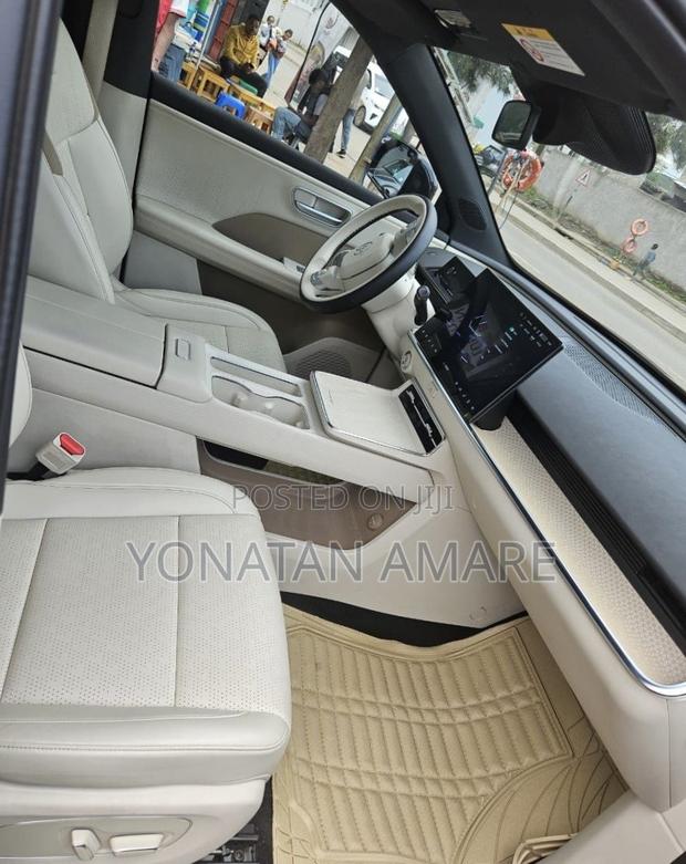 Toyota bZ3 2025 Black