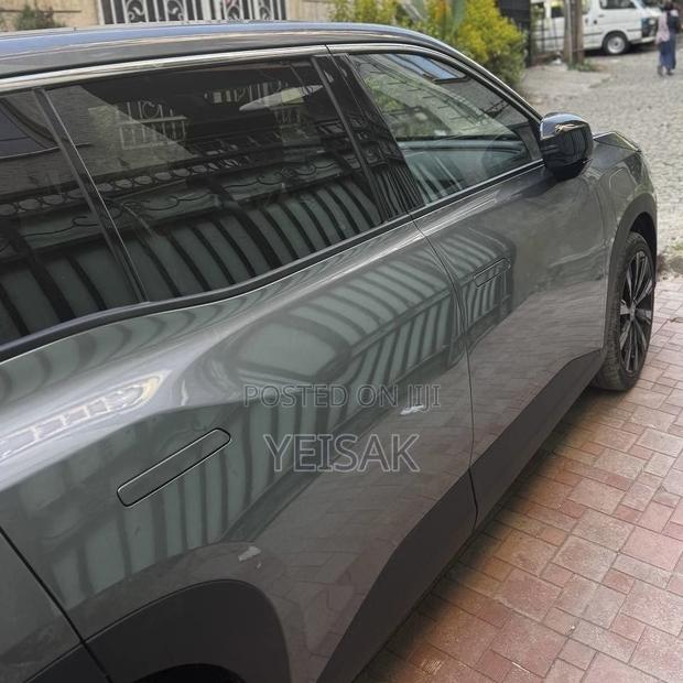 Toyota bZ3 2025 Gray