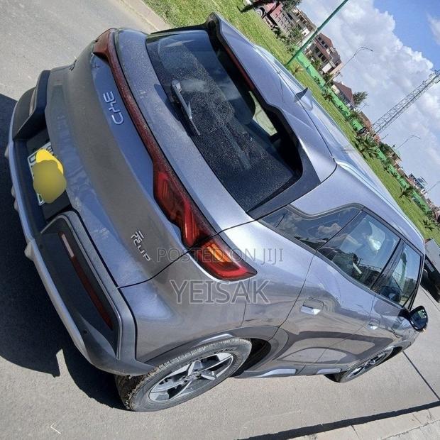 BYD Yuan Up 2025 Gray