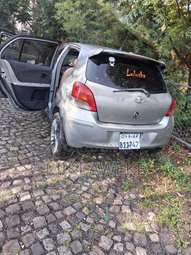 Toyota Yaris 2008 Silver