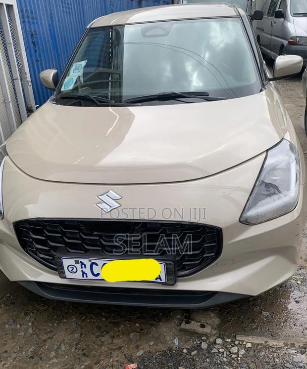 Suzuki Swift 2024 Beige