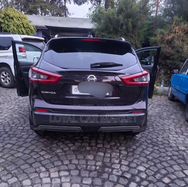 Nissan Qashqai 2018 Gray