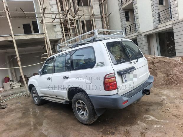 Toyota Land Cruiser 2003