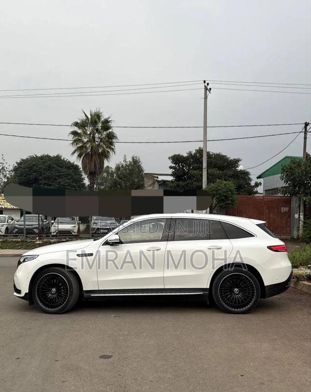 Mercedes-Benz EQC EQC400 4MATIC 2022 White