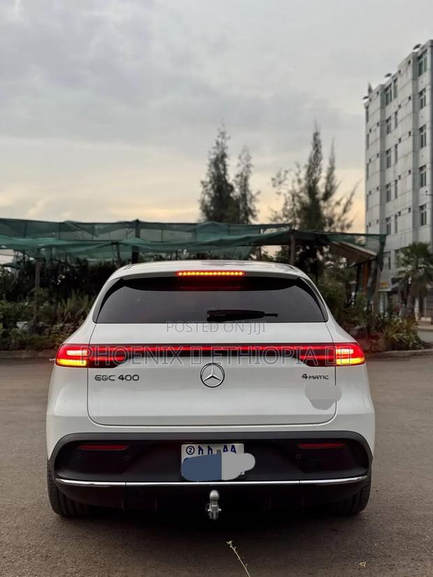 Mercedes-Benz EQC EQC400 4MATIC 2022 White