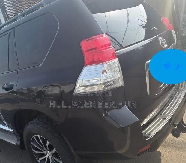 Toyota Land Cruiser 2015 Black