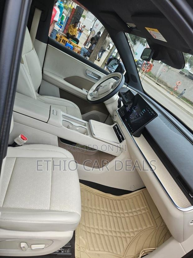 Toyota bZ3 2025 Black