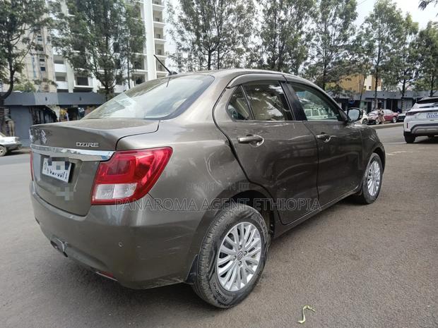 Suzuki Dzire 2022 Gray