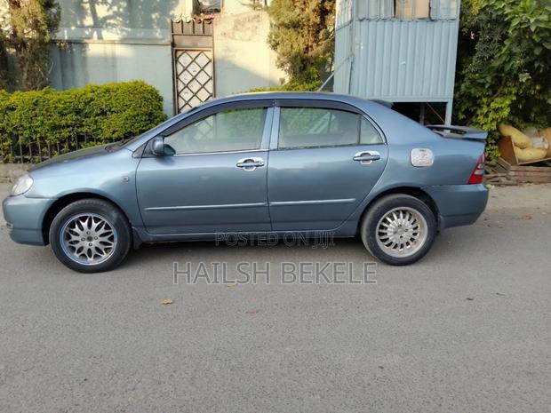 Toyota Corolla 2003