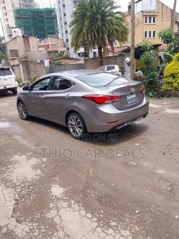 Hyundai Avante 2014 Gray