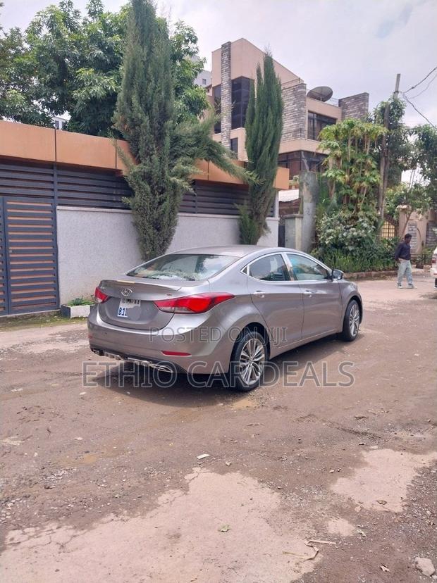 Hyundai Avante 2014 Gray