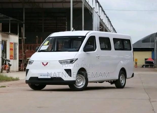 Wuling Sunshine 2025 White