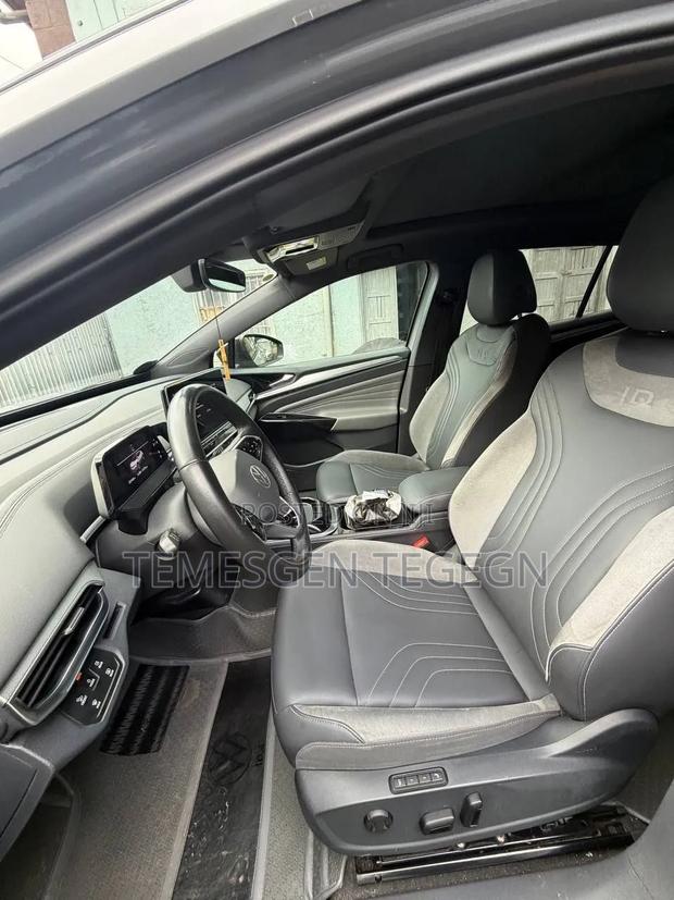 Volkswagen ID.4 2022 Gray