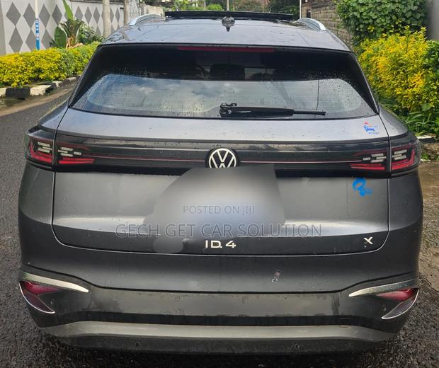 Volkswagen ID.4 2023 Gray