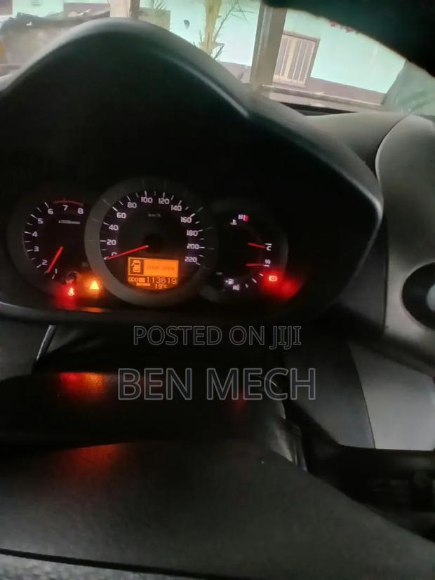 Toyota RAV4 2006 Silver