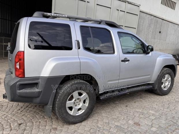 Nissan Xterra 2008 Silver