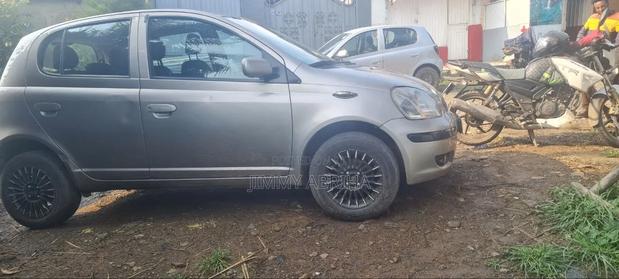 Toyota Yaris 2004 Brown