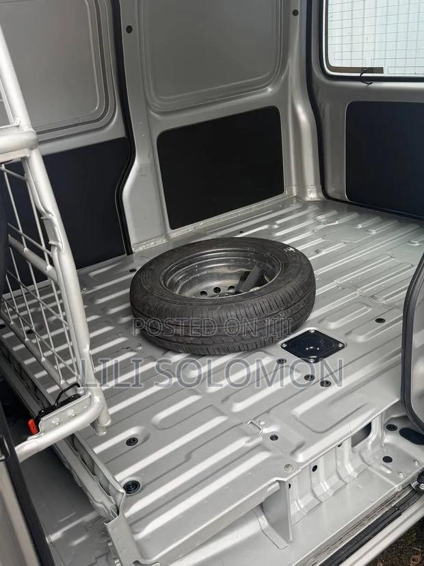 Toyota Hilux 2013 Silver