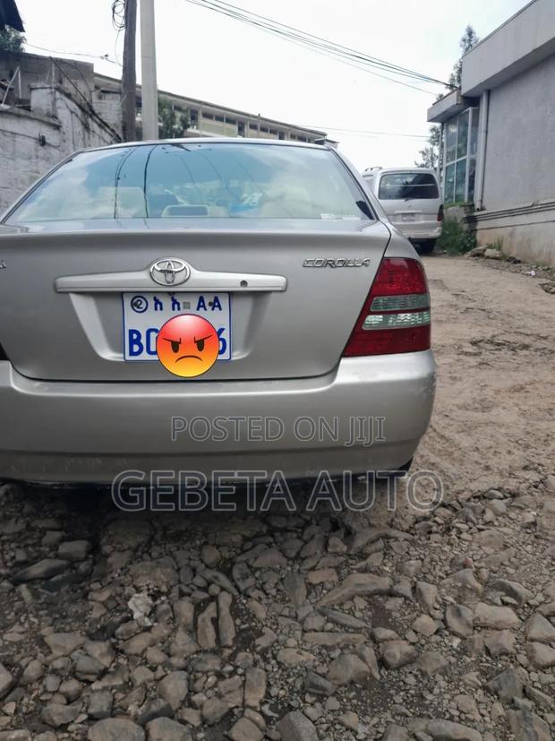 Toyota Corolla 2004