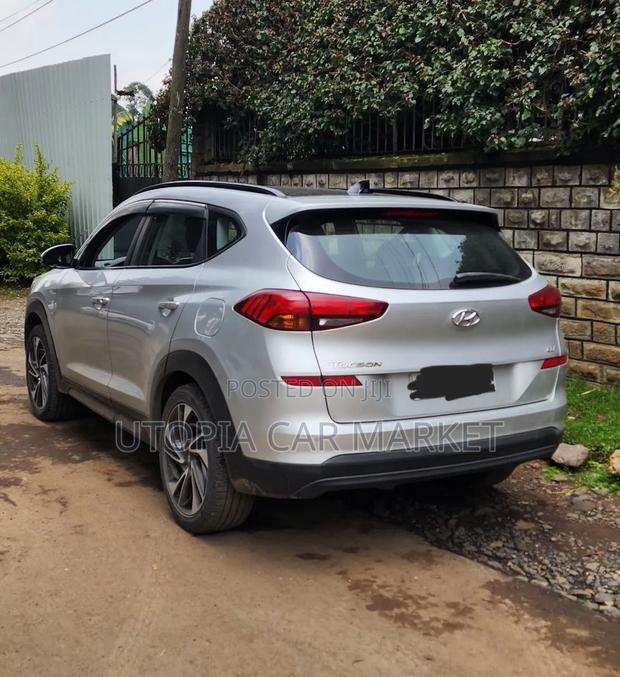 Hyundai Tucson 2019 Silver