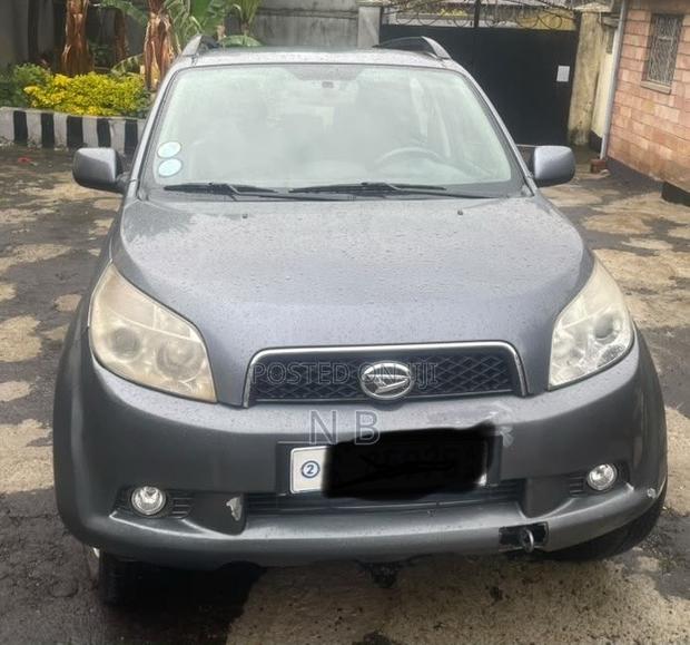 Daihatsu Terios 2008 Beige