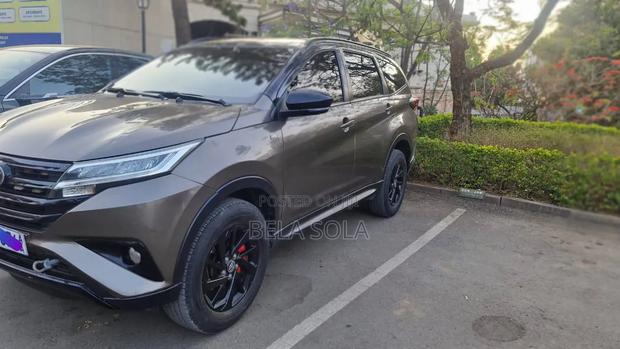 Toyota Rush 2022 Brown