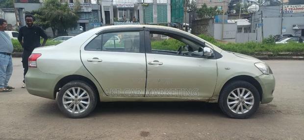 Toyota Yaris Sedan 2007