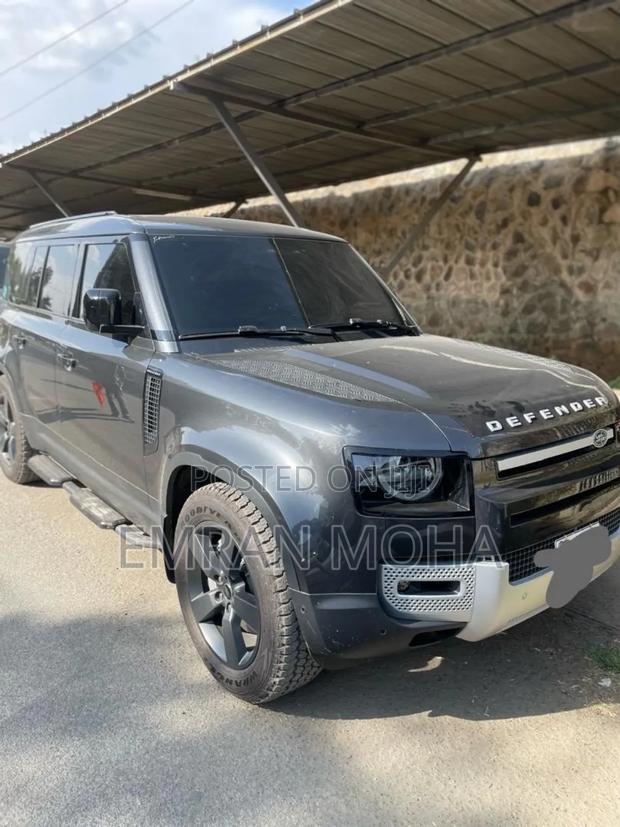 Land Rover Defender 2023 Gray