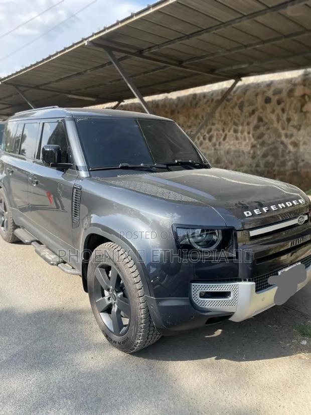 Land Rover Defender 2023 Gray