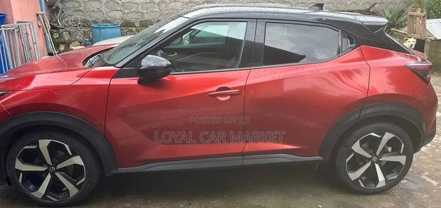 Nissan Juke 2021 Red