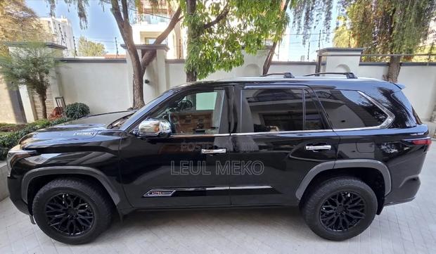 Toyota Sequoia 2025 Black