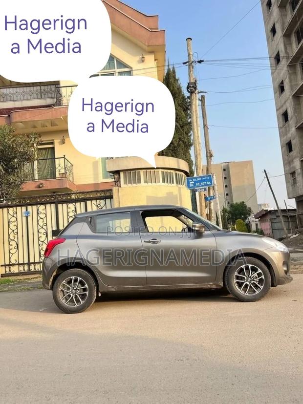 Suzuki Swift 2021 Gray