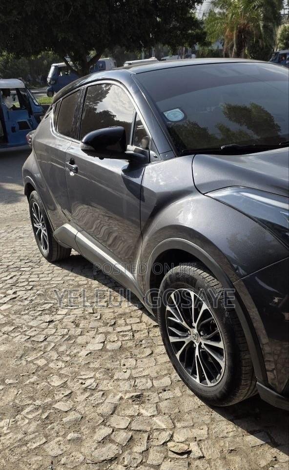 Toyota C-HR 2023 Black