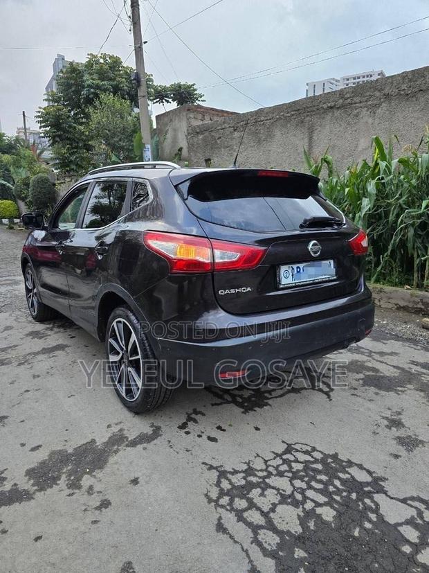 Nissan Qashqai 2018 Black