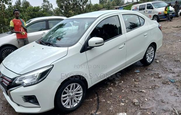 Mitsubishi Attrage 2022 White