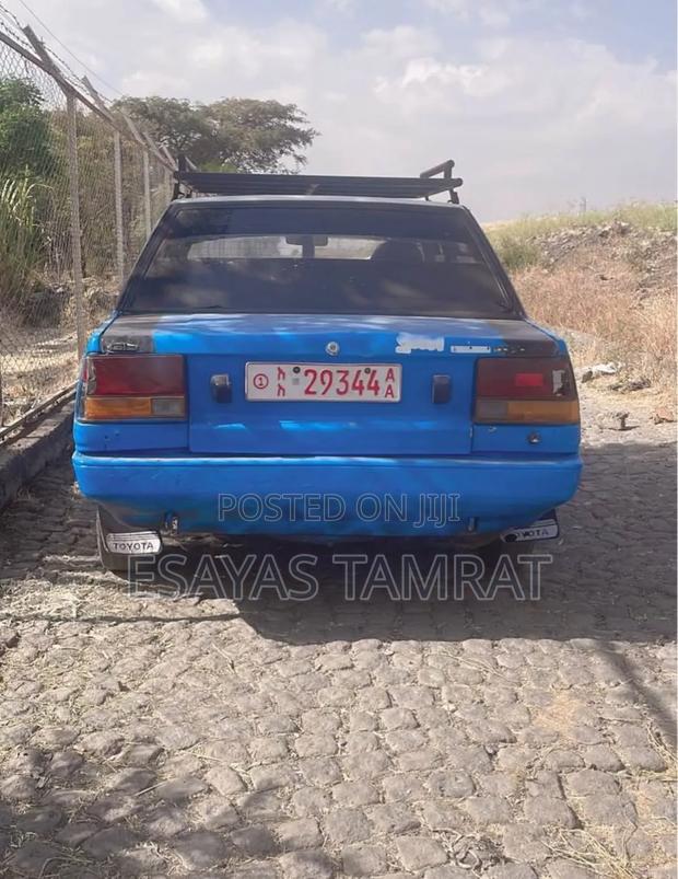 Toyota Corolla 1985 Blue