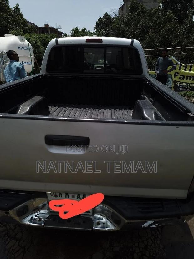 Toyota Tacoma 2008 Silver