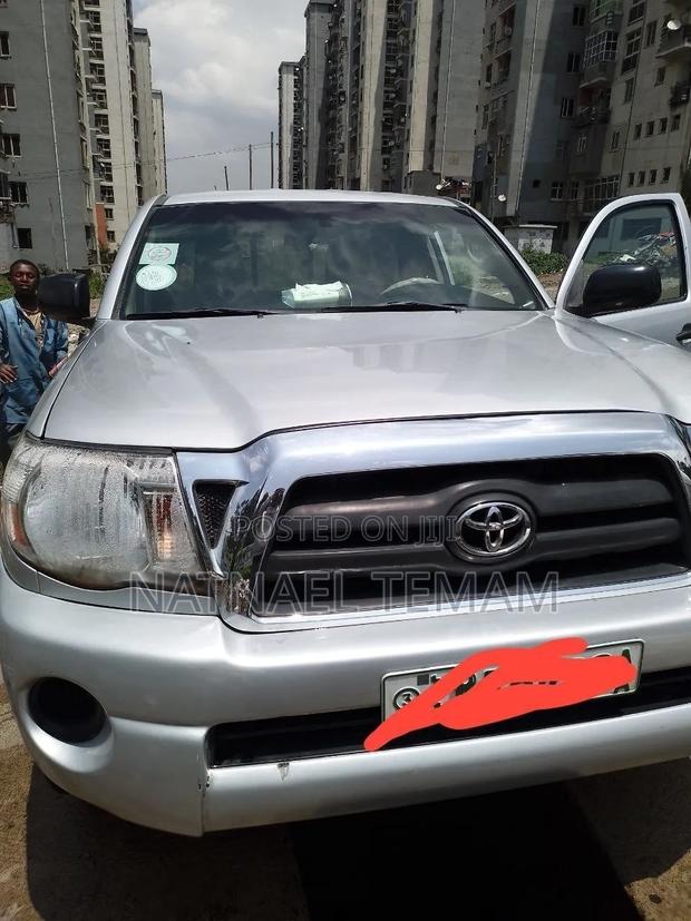 Toyota Tacoma 2008 Silver