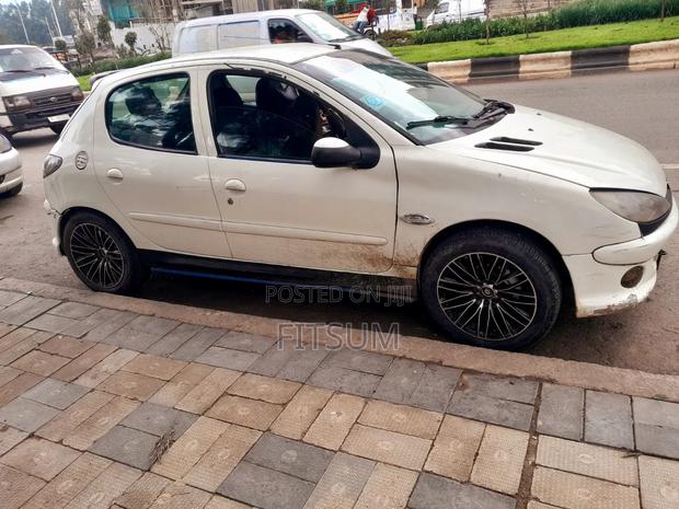 Peugeot 206 2007 White