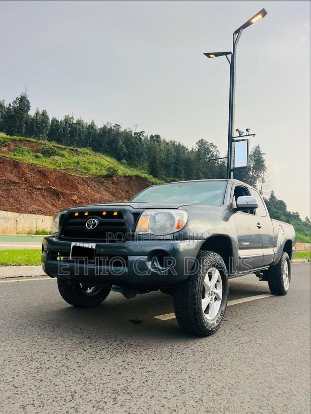 Toyota Tacoma 2008 Black