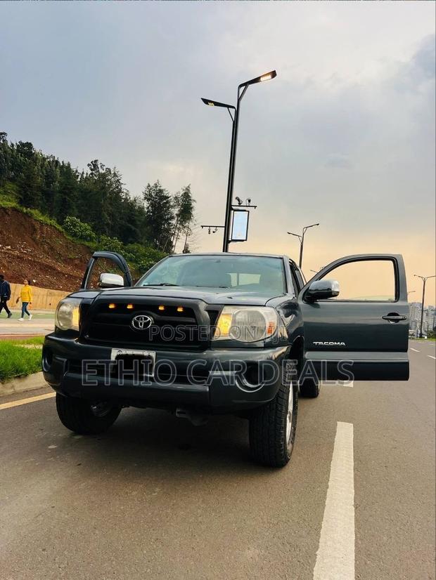 Toyota Tacoma 2008 Black