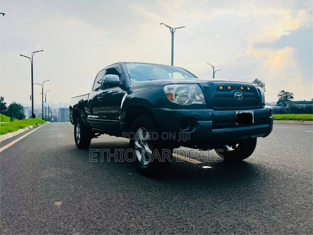 Toyota Tacoma 2008 Black