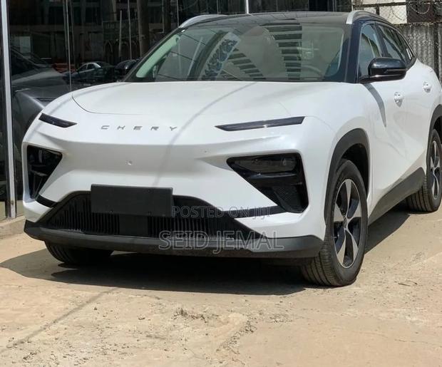 New Chery eQ7 2025 Off white